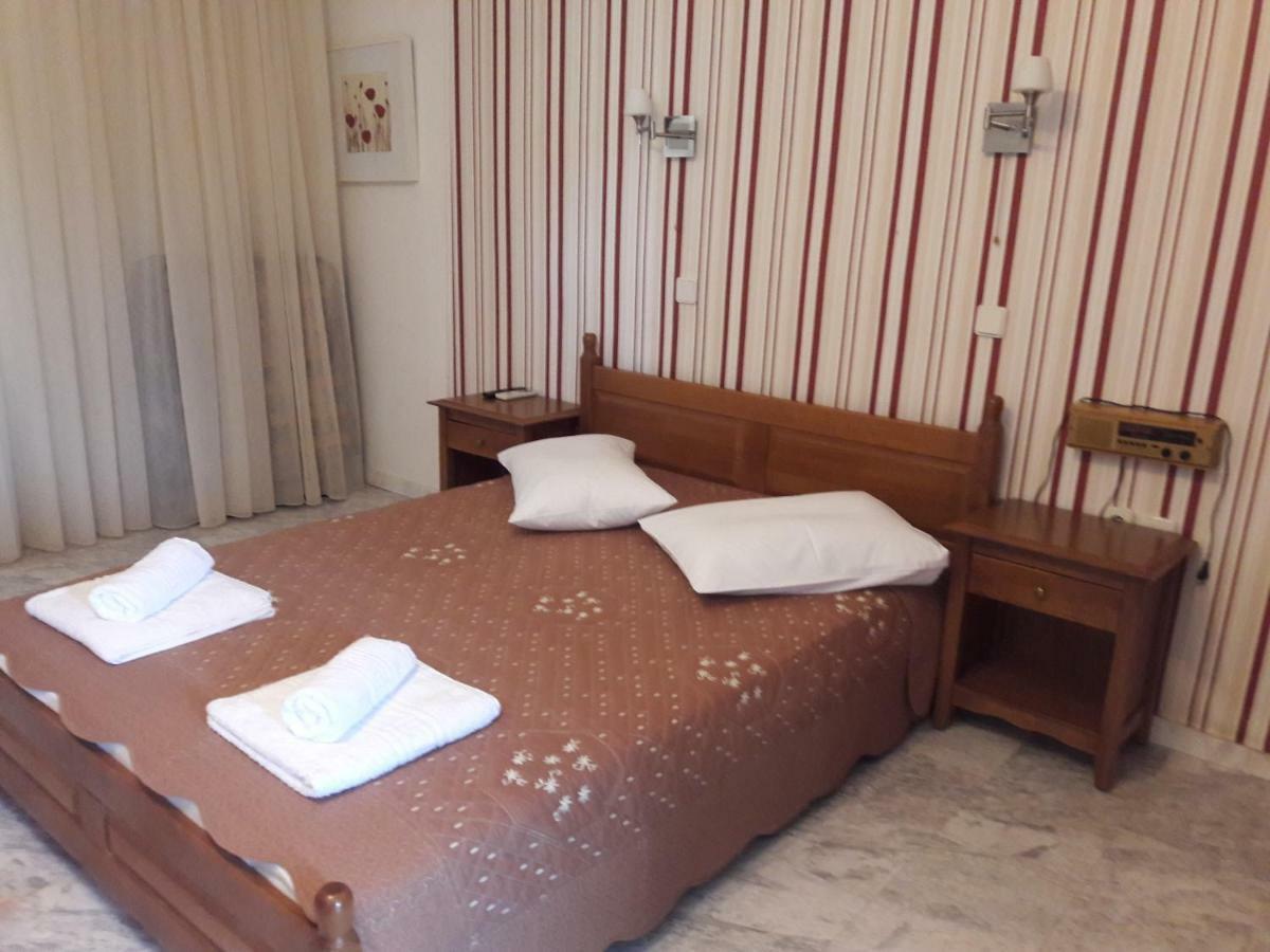 Zephyros Aparthotel Polýkhrono Eksteriør bilde